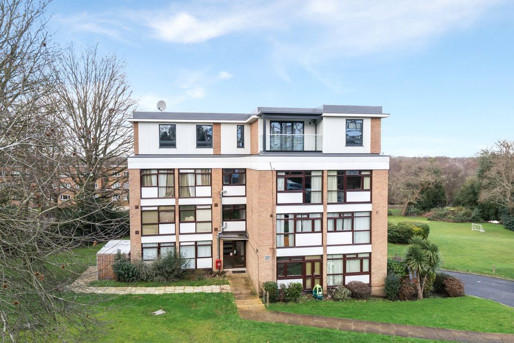 Property photo 1 of 15 Picture No. 23