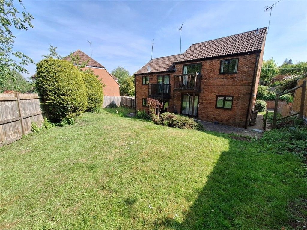 Property photo 2 of 8