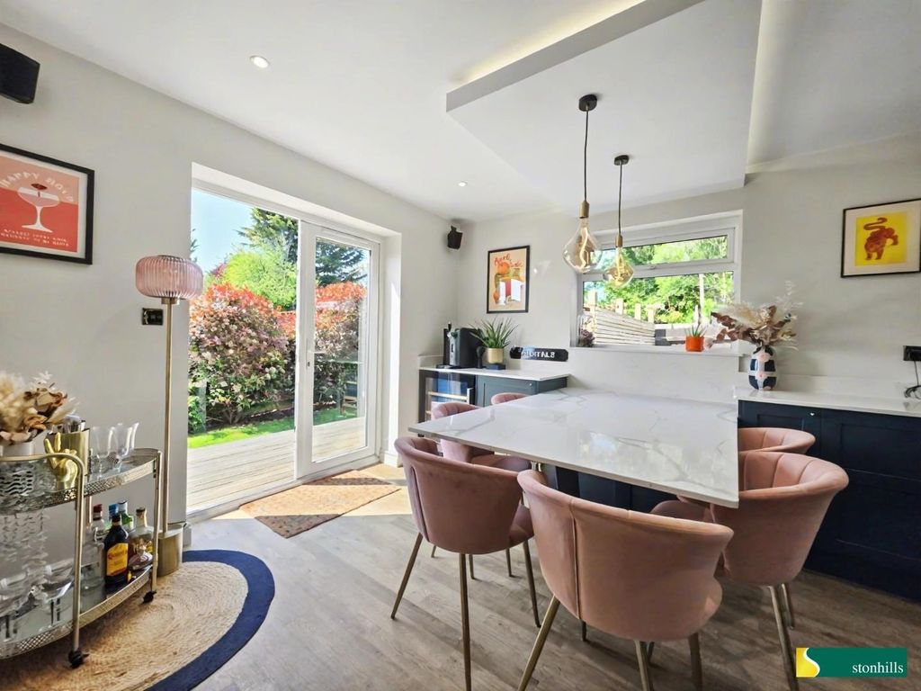 Property photo 3 of 18 36.Jpg