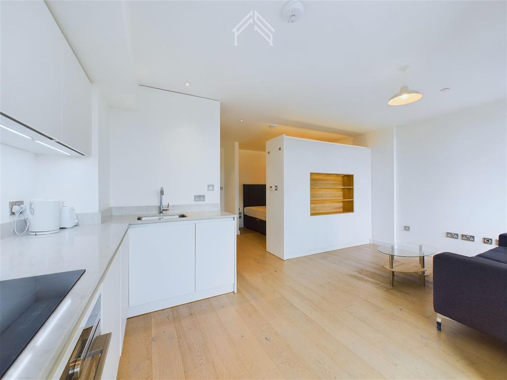 Property photo 2 of 11 1.Jpg