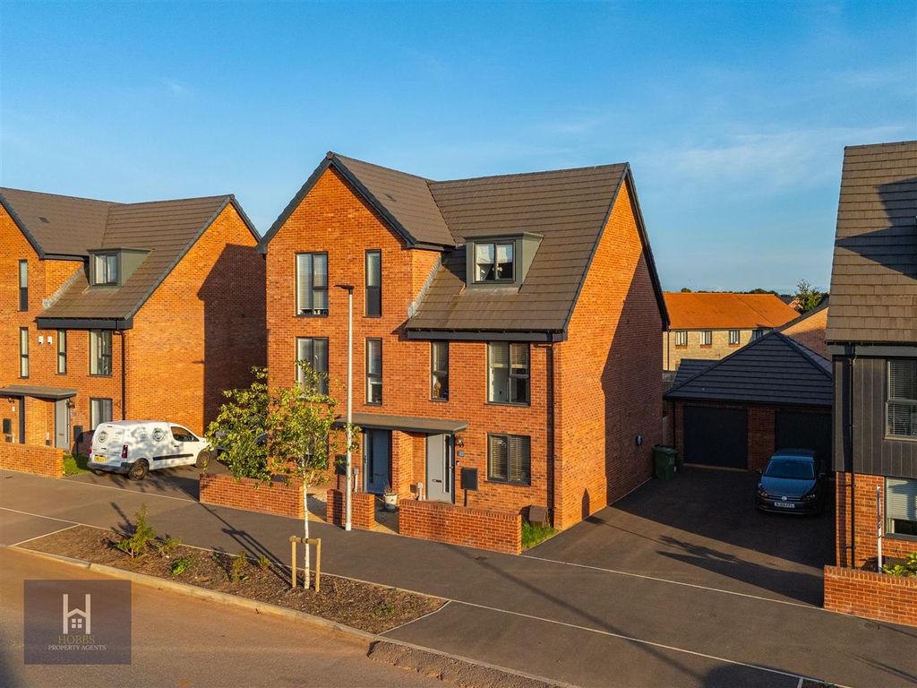 Property photo 1 of 16 Dji_20250610195849_0028_D.Jpg