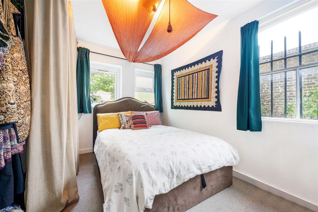 Property photo 3 of 11 Padua Road-4.Jpg