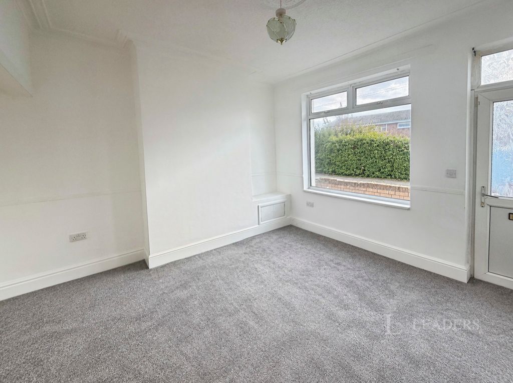 Property photo 2 of 17 Pbox-Img.Jpg