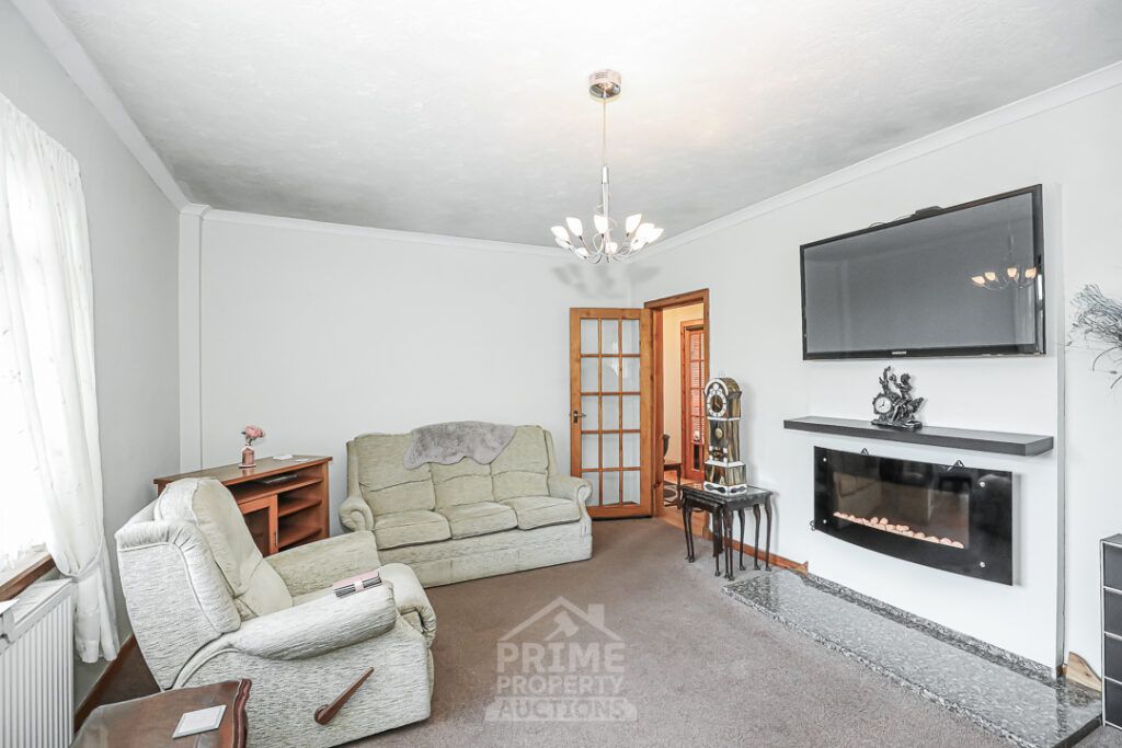 Property photo 3 of 35