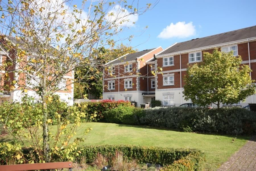 Property photo 2 of 8