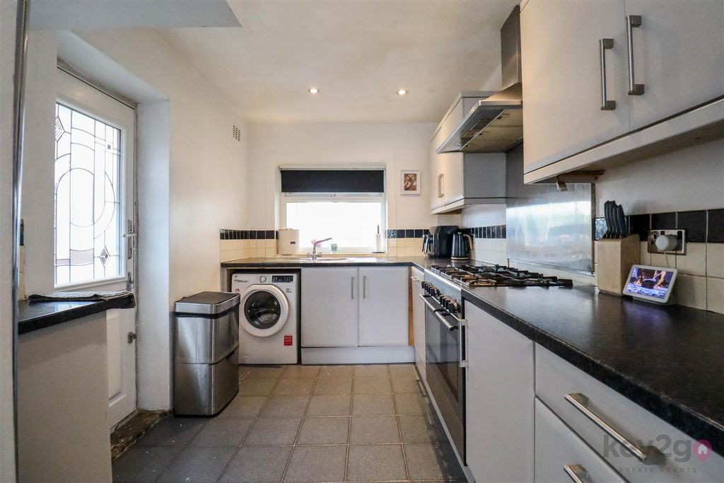 Property photo 3 of 19 Img_1941.Jpg