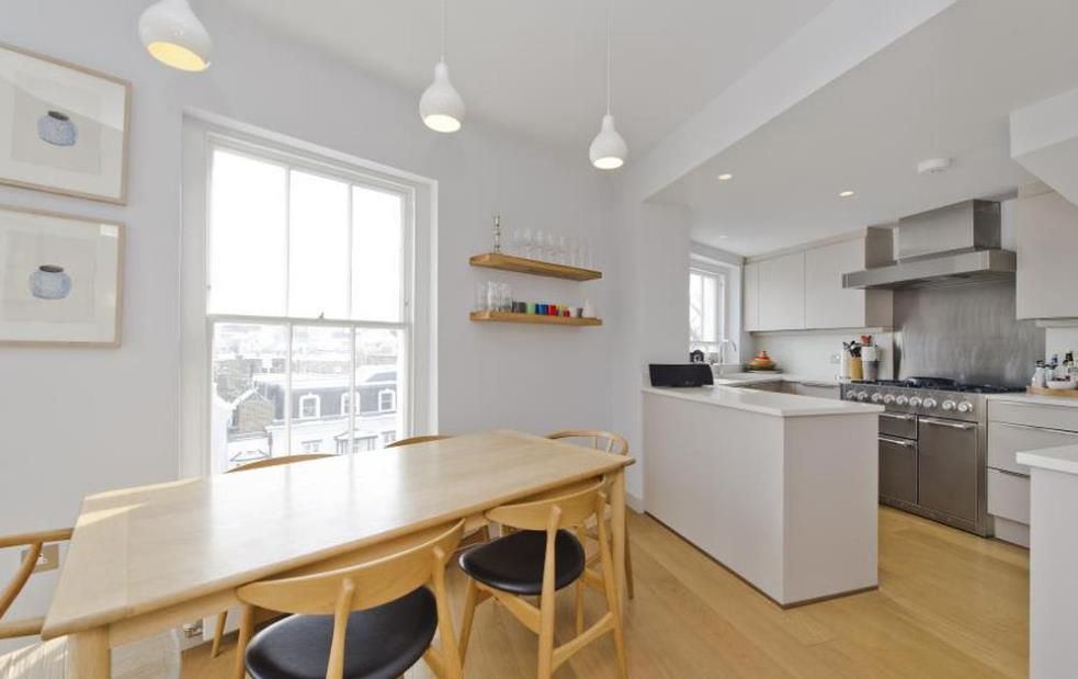 Property photo 1 of 9 Chepstow Crescent 2.Png