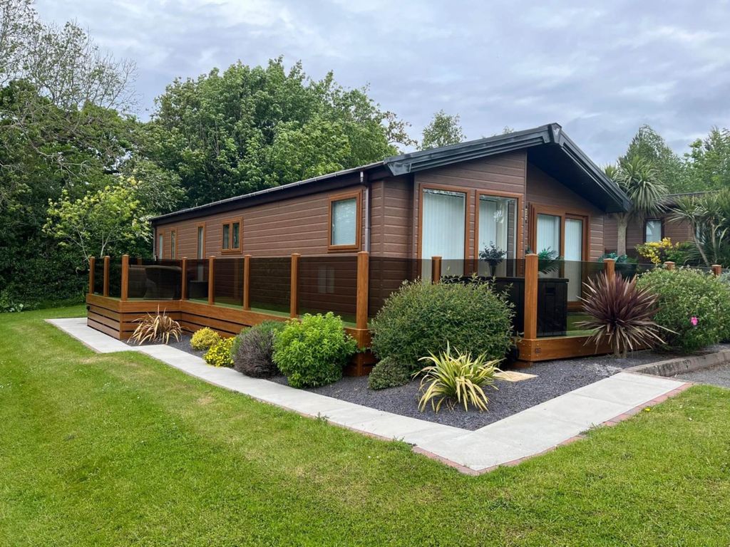 Property photo 1 of 37