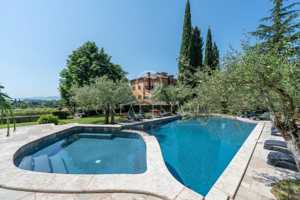 Property photo 1 of 63