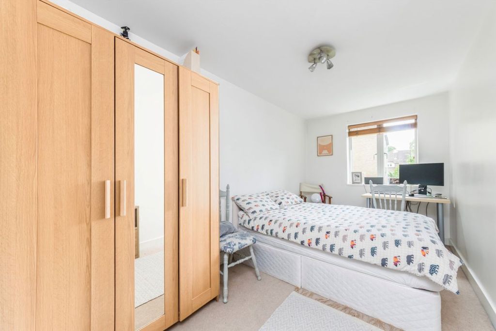 Property photo 2 of 4