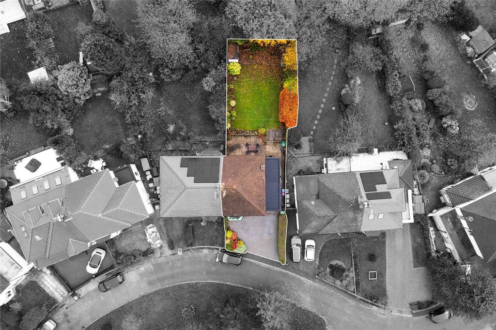 Property photo 3 of 29 Picture No. 33