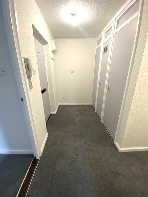 Property photo 3 of 21 Gallery