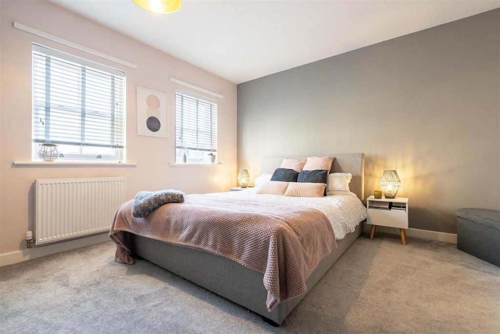 Additional image 4 of 4 bed terraced house for saleNorthumberland Close, North Shields NE30
