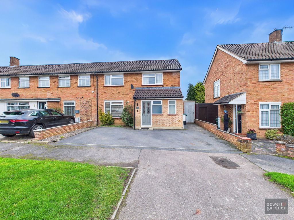 Property photo 1 of 16