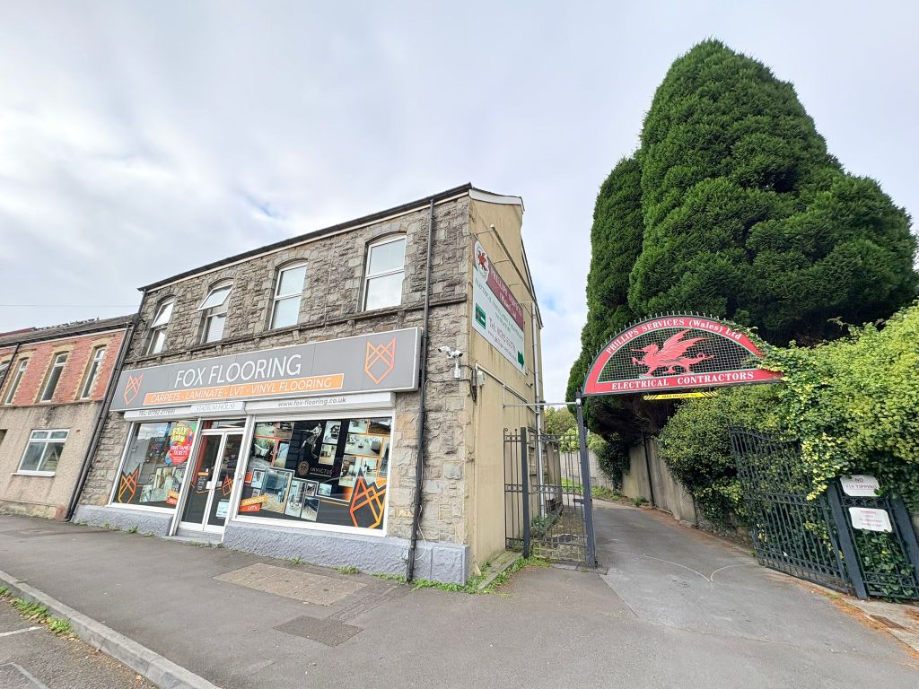 Property photo 1 of 6