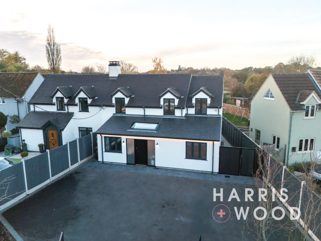 Property photo 1 of 79 4670850