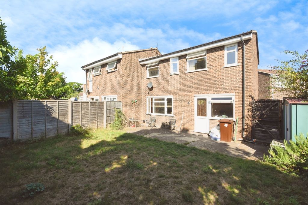 Property photo 2 of 14