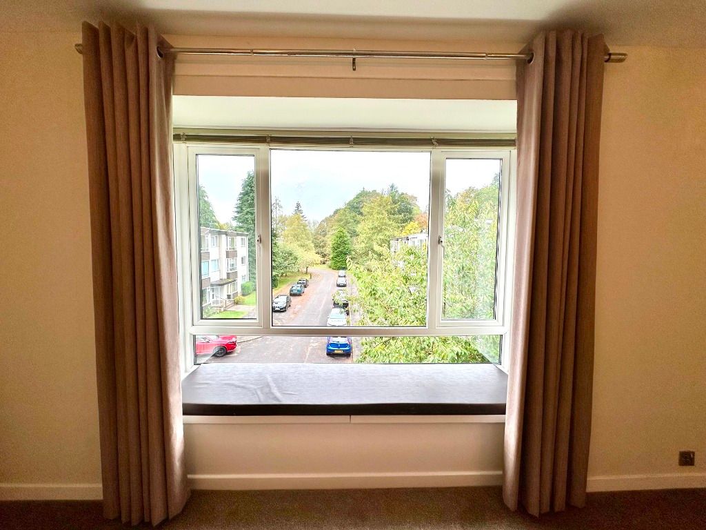 Additional image 7 of 3 bed flat to rentBankholm Place, Busby, Glasgow G76