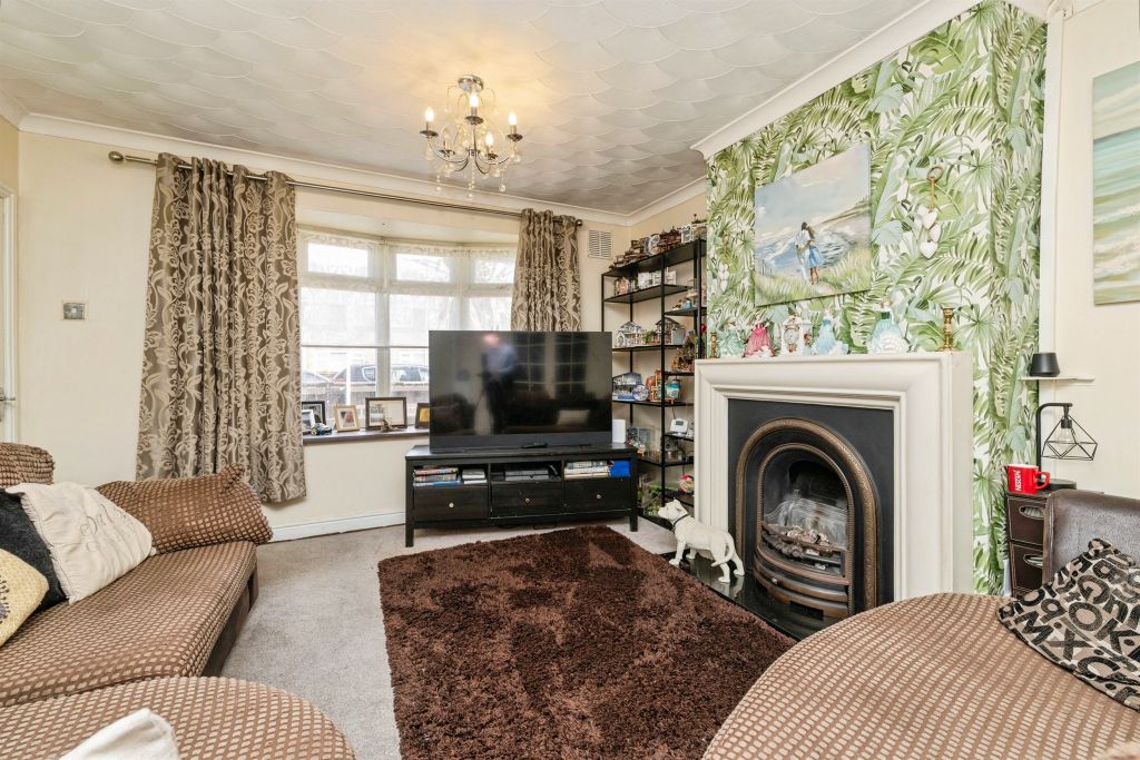 Property photo 3 of 19