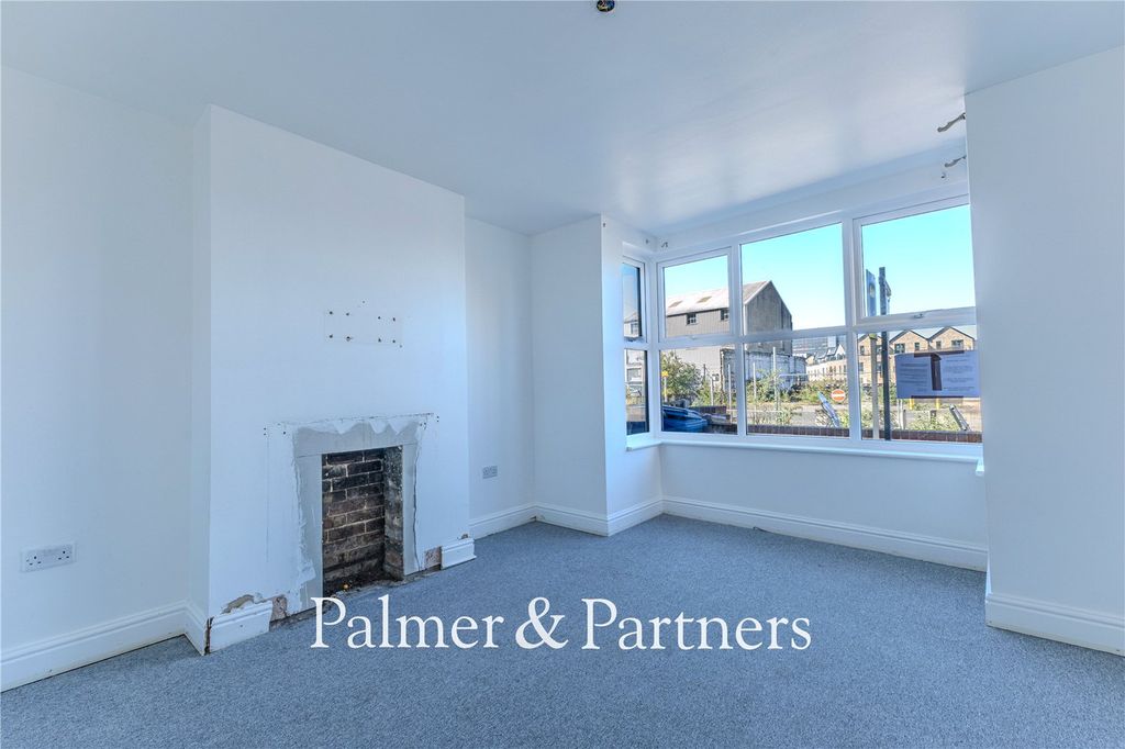 Property photo 2 of 12 Picture No. 05