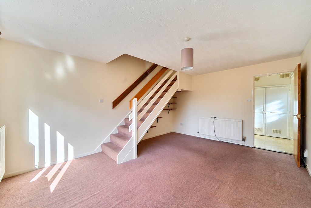 Property photo 3 of 15 153066011