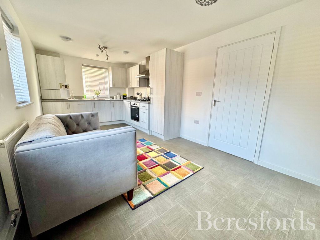 Property photo 3 of 13 Picture 3