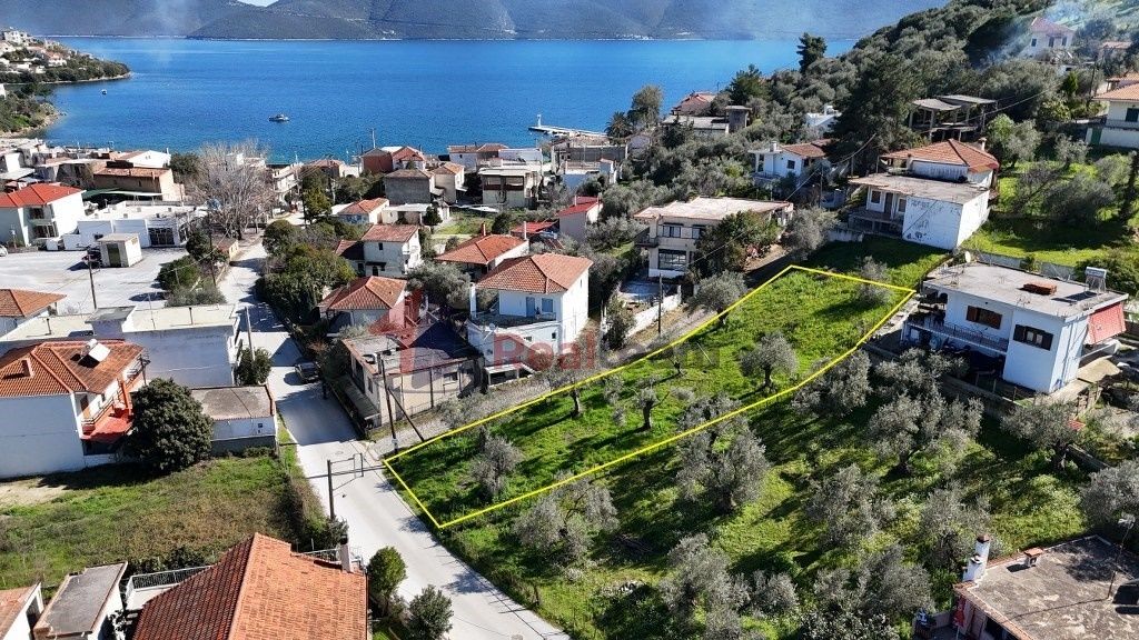 Property photo 1 of 23