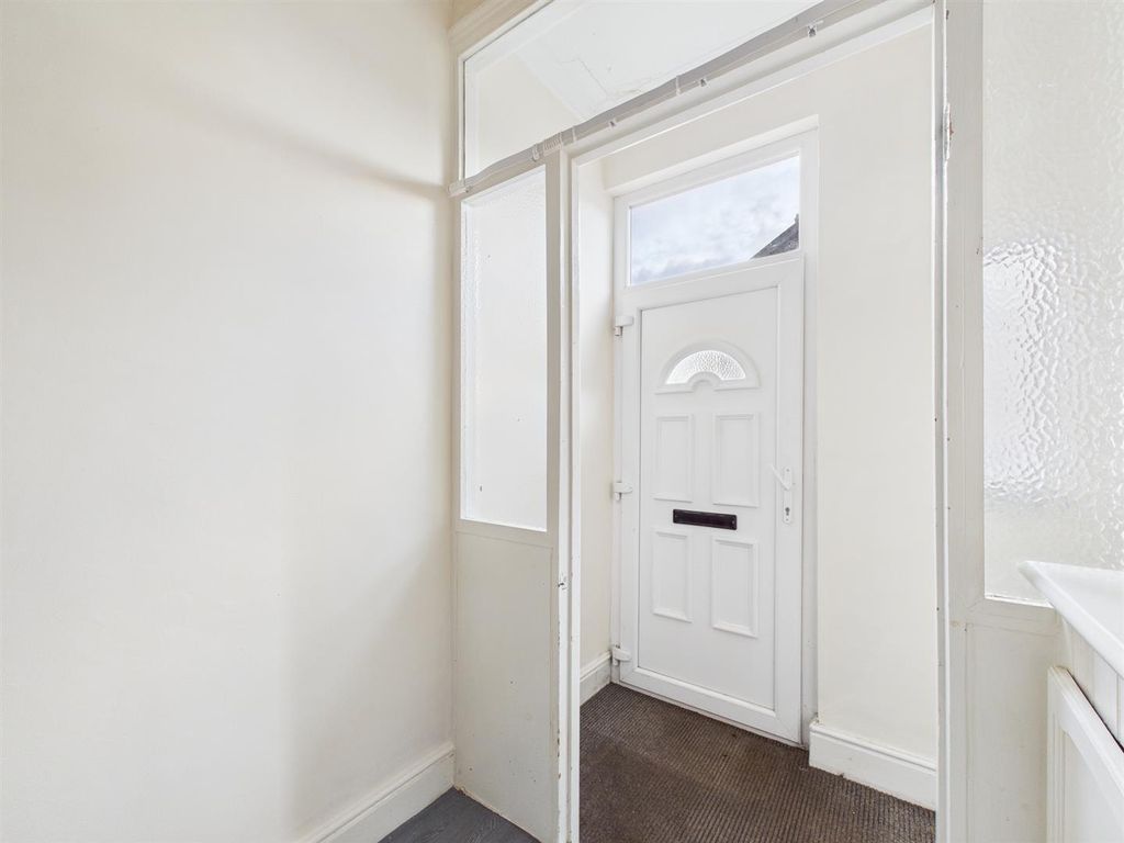 Property photo 3 of 31 Cam03604G0-Pr0224-Still002.Jpg