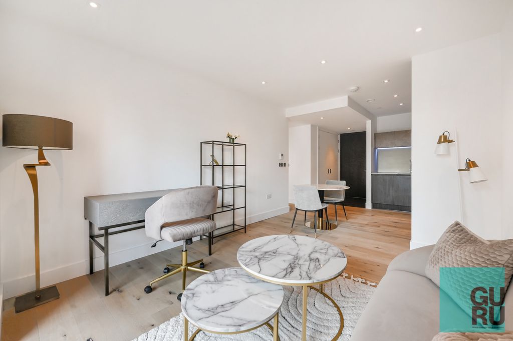 Property photo 3 of 19