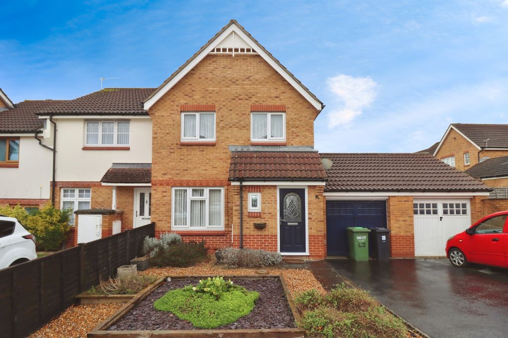 Property photo 1 of 23