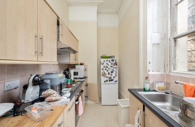 Property photo 3 of 38