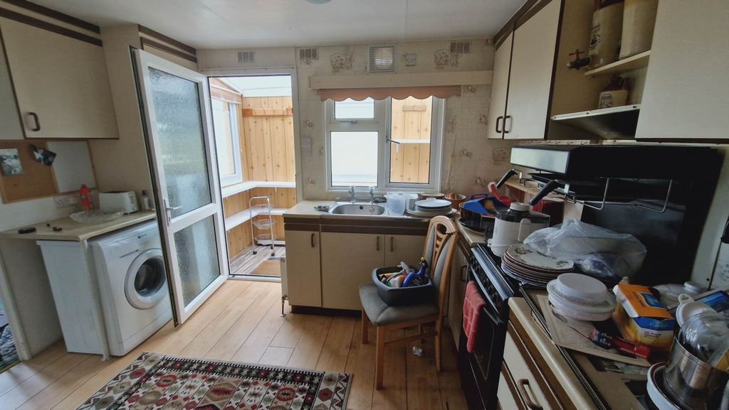 Additional image 7 of 2 bed mobile/park home for salePlanet Park, Delabole PL33