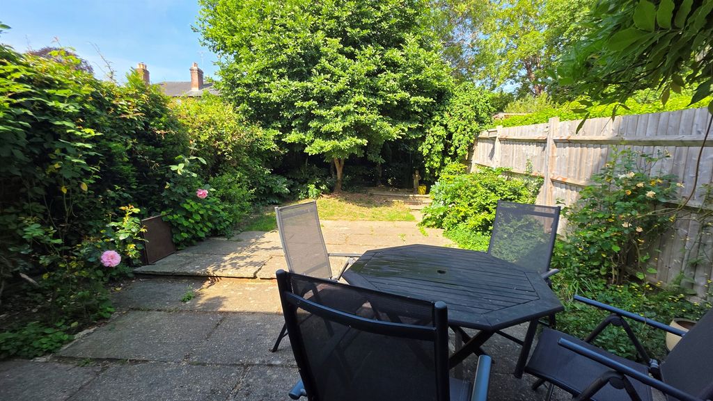 Property photo 2 of 13