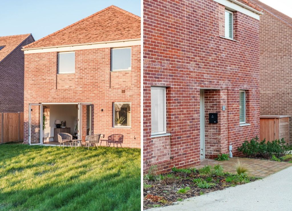 Property photo 1 of 23 4798371