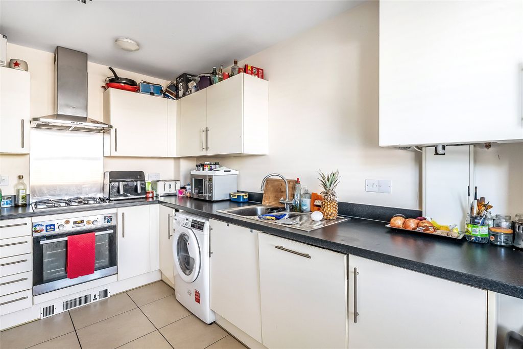 Property photo 3 of 10 Picture No. 14