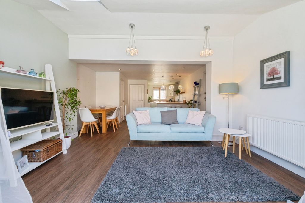 Property photo 3 of 22 Open Plan Living