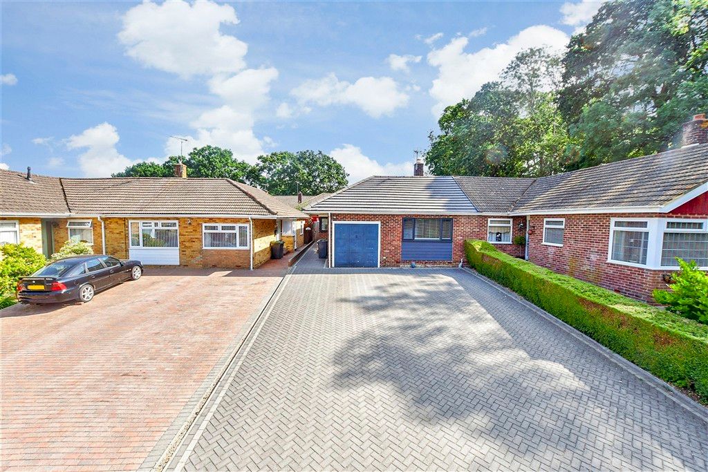 Property photo 1 of 3 External (Web) 1