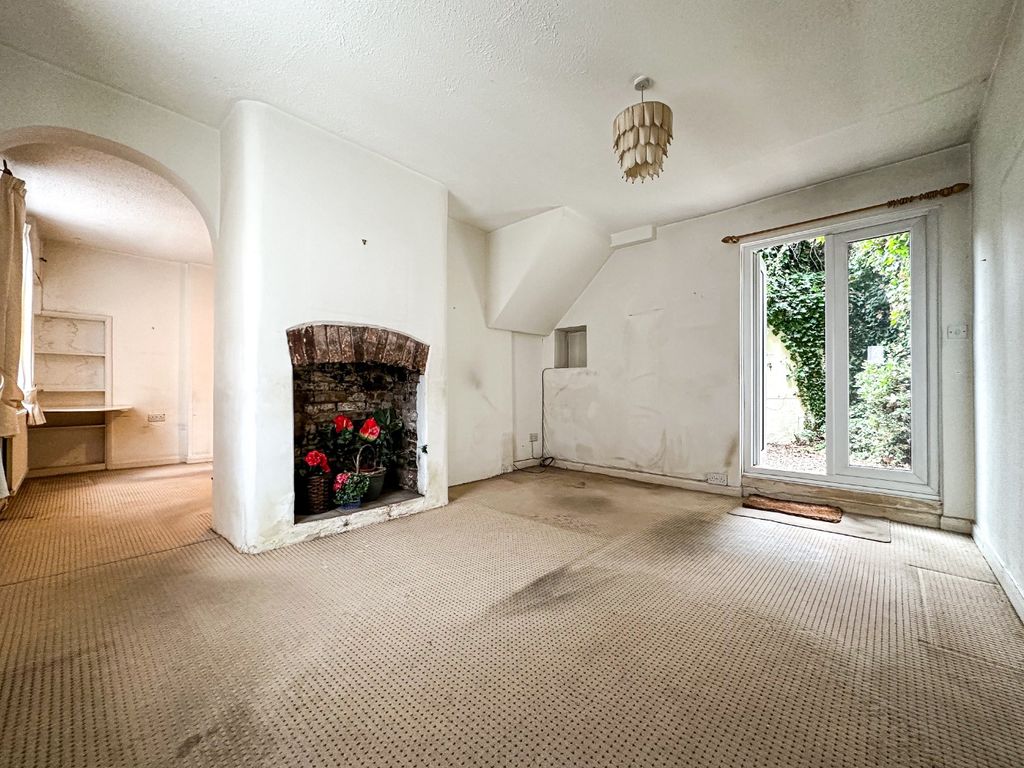 Property photo 3 of 18 4805217