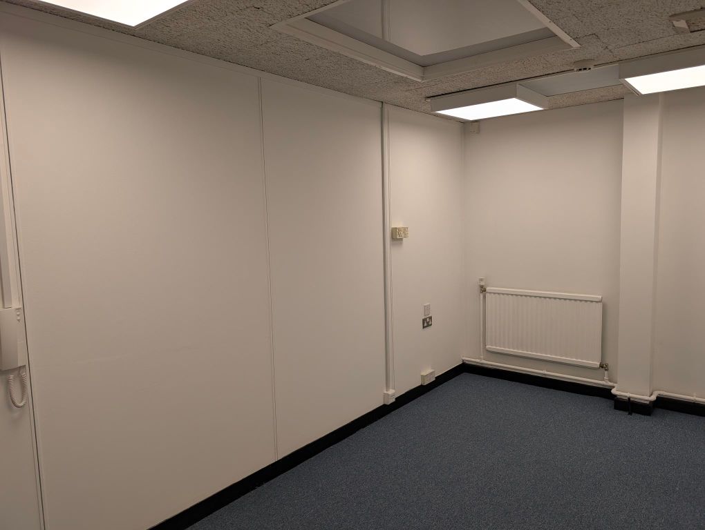 Property photo 3 of 6