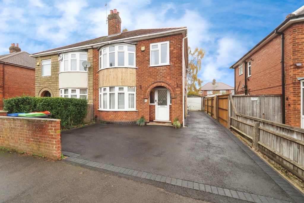 Property photo 2 of 17 Onp71652