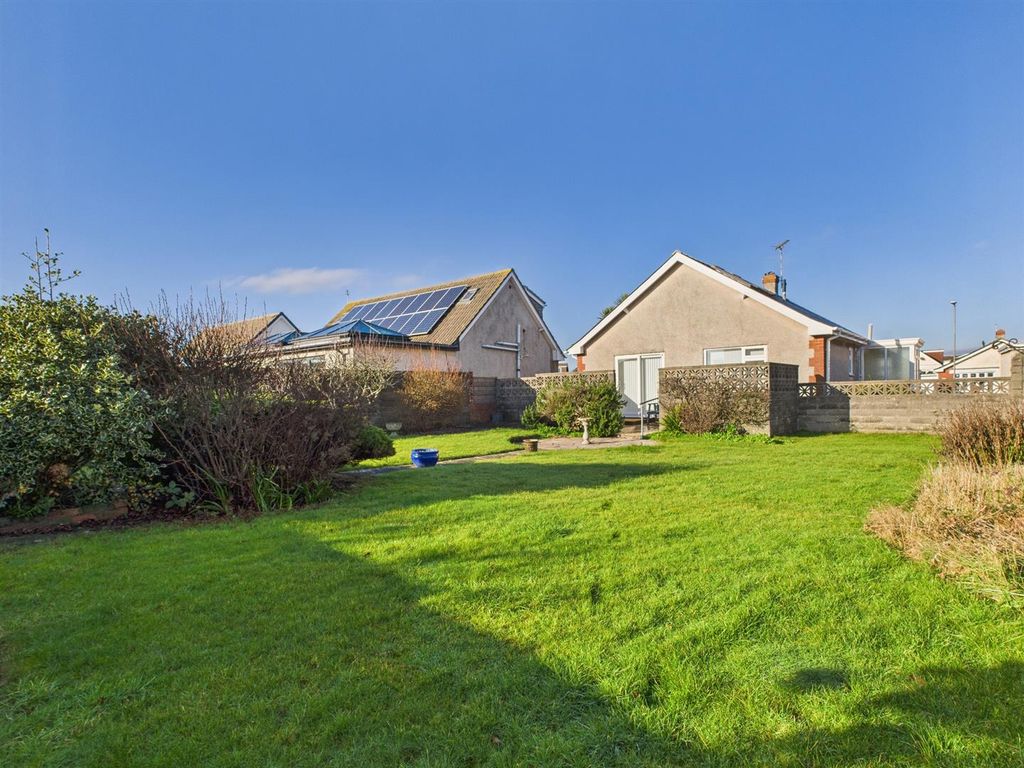 Property photo 2 of 16 Cam02295G0-Pr0378-Still006.Jpg