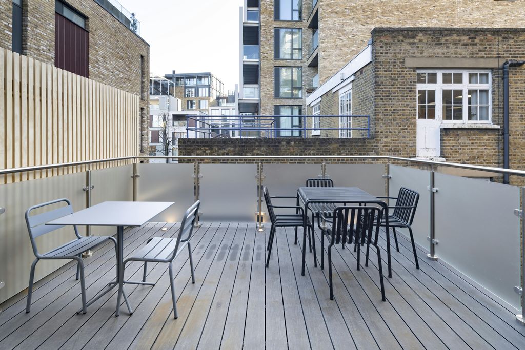 Property photo 2 of 16 Terrace
