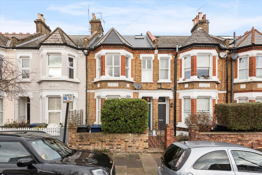 Property photo 2 of 16 Image