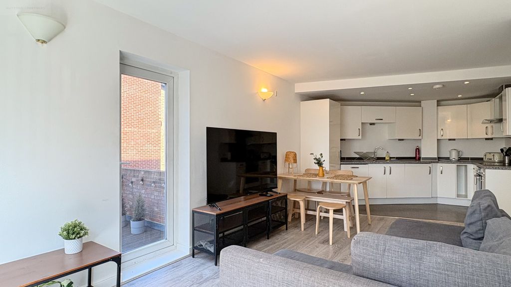 Property photo 1 of 11 Photo 1