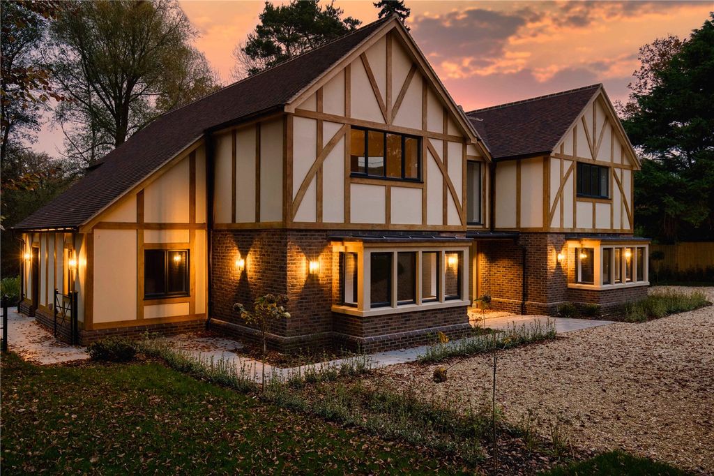 Property photo 1 of 17 Front Elevation