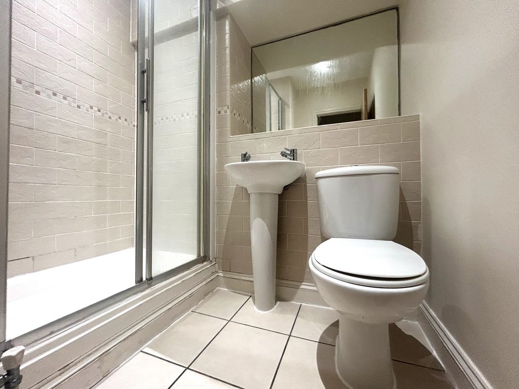 Property photo 2 of 5 Shower Room