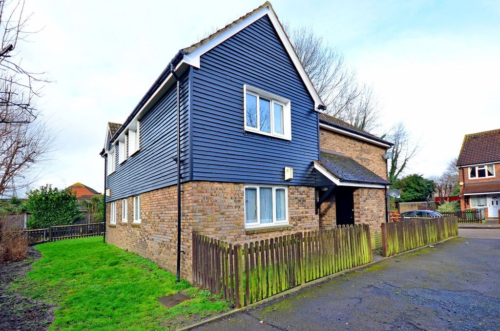 Property photo 1 of 6