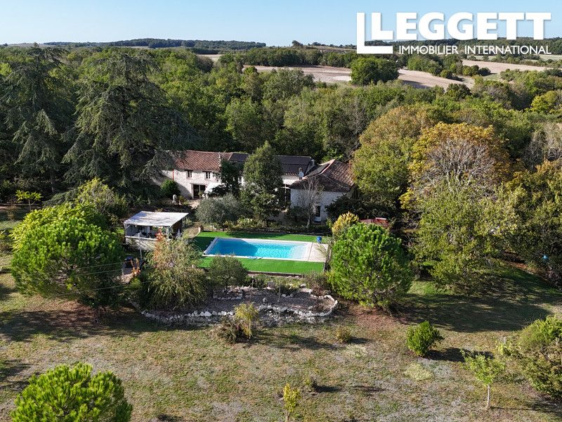 Property photo 2 of 10