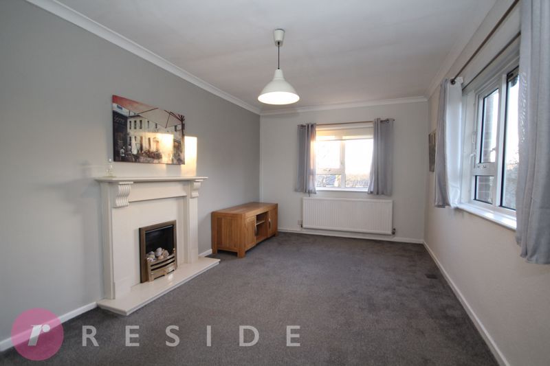 Property photo 2 of 6 Lounge