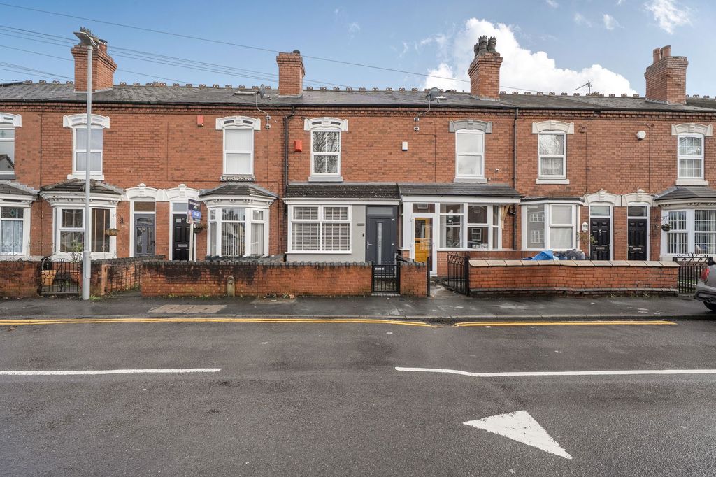 Property photo 2 of 16